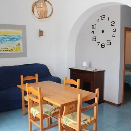 Apartment Der Balkon Mit Blick Auf Das Meer Ab 904 *